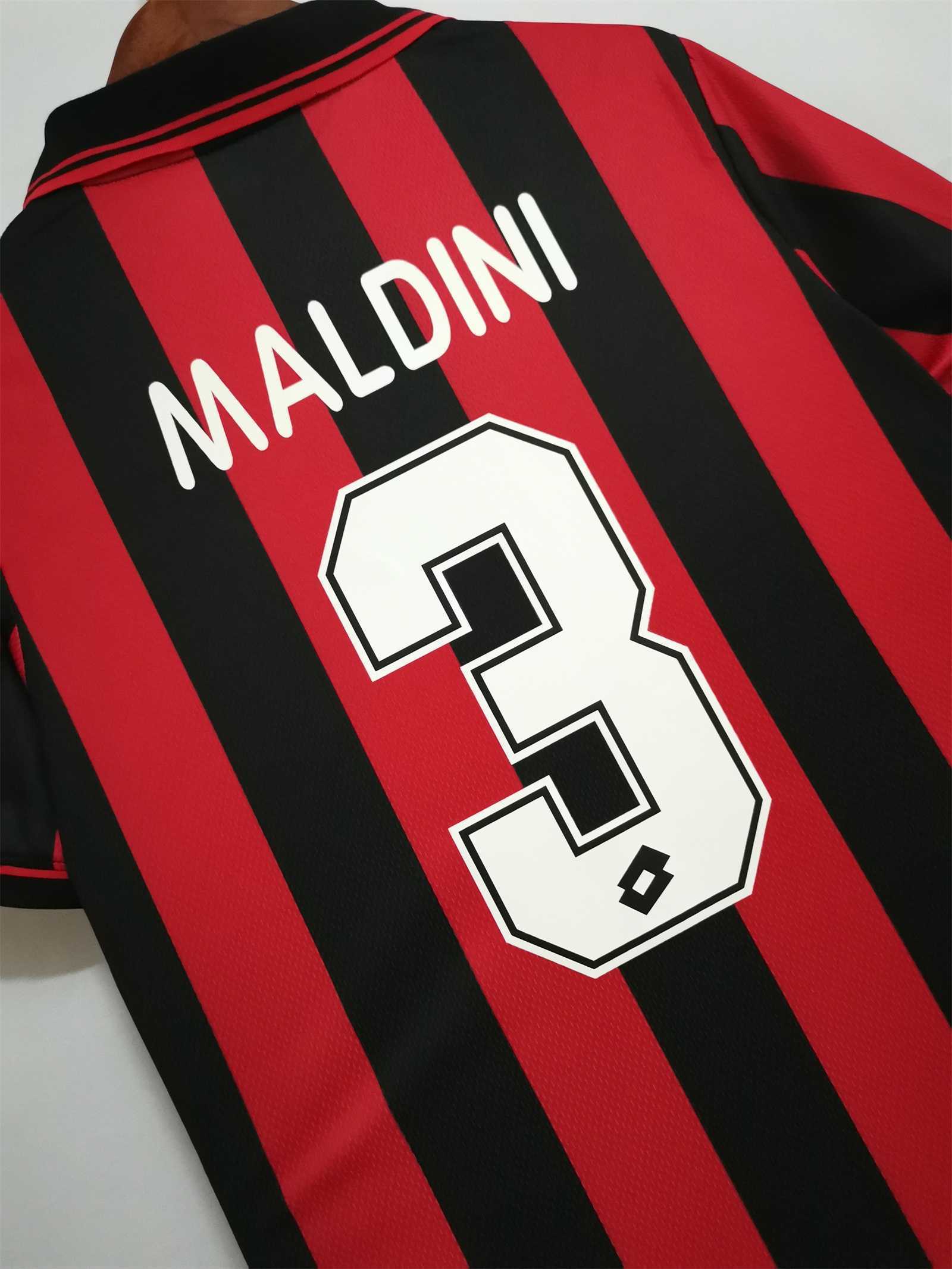 AC Milan 1996-97 Home Jersey