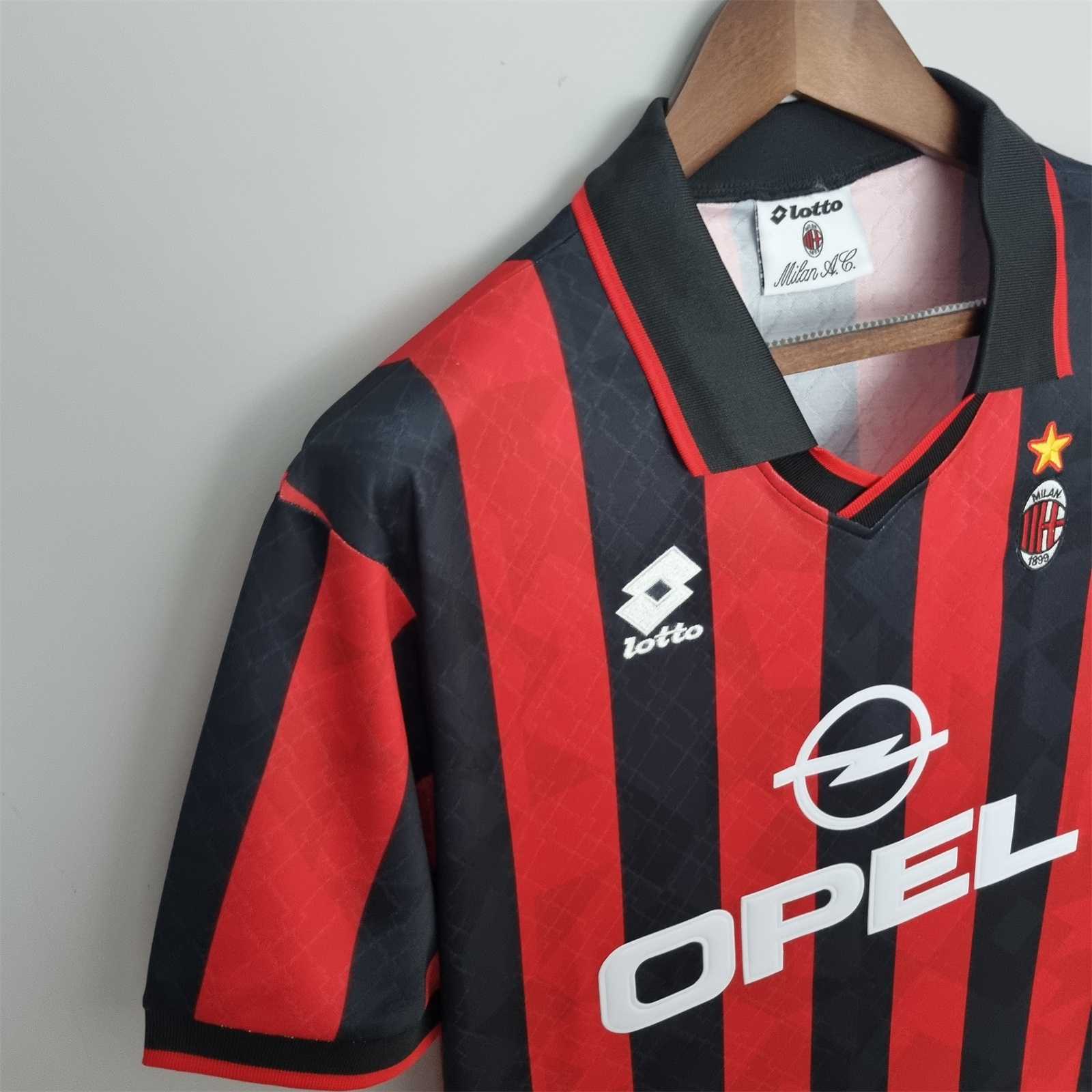 AC Milan 1995-96 Home Jersey