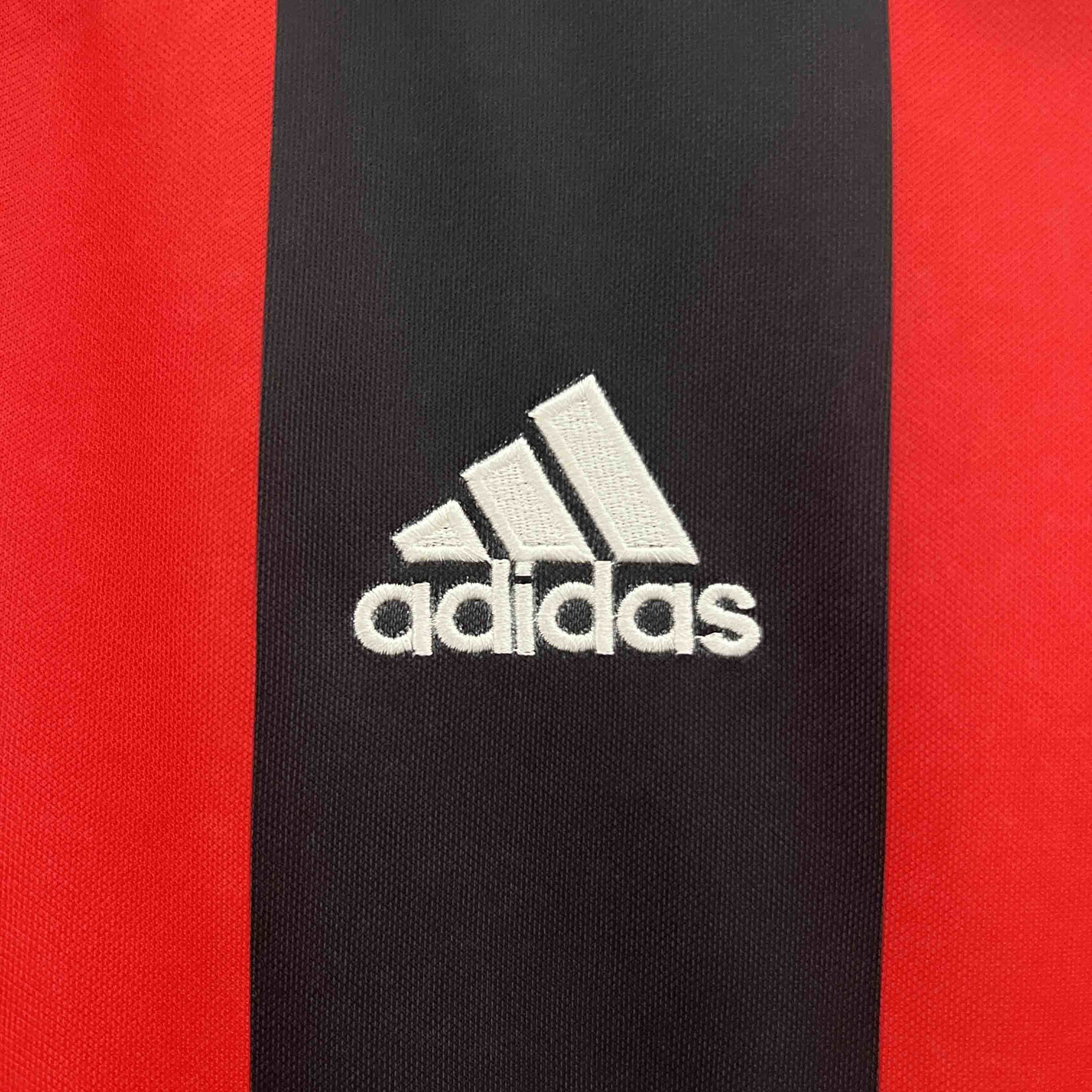 AC Milan 2000-01 Home Jersey
