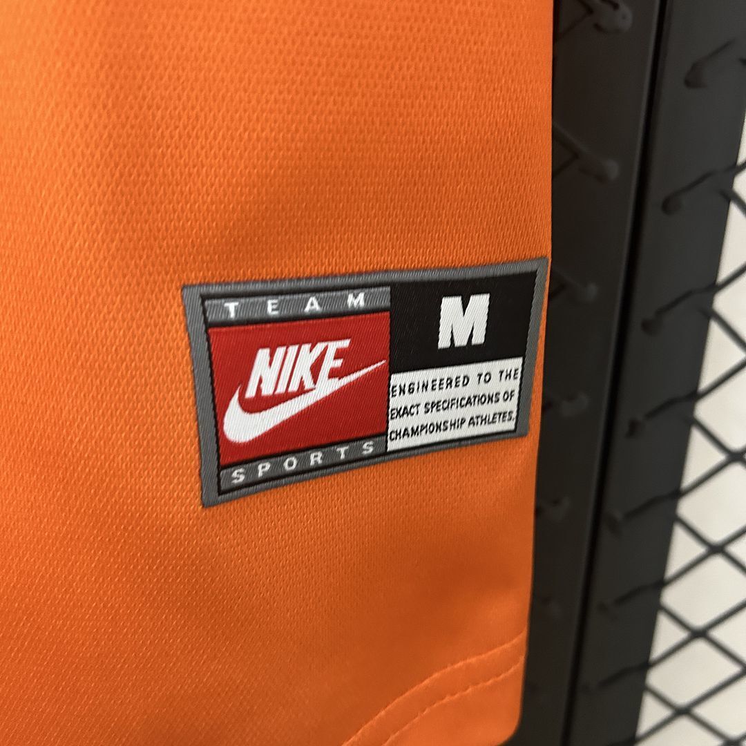 Barcelona 1998-99 Fourth Jersey