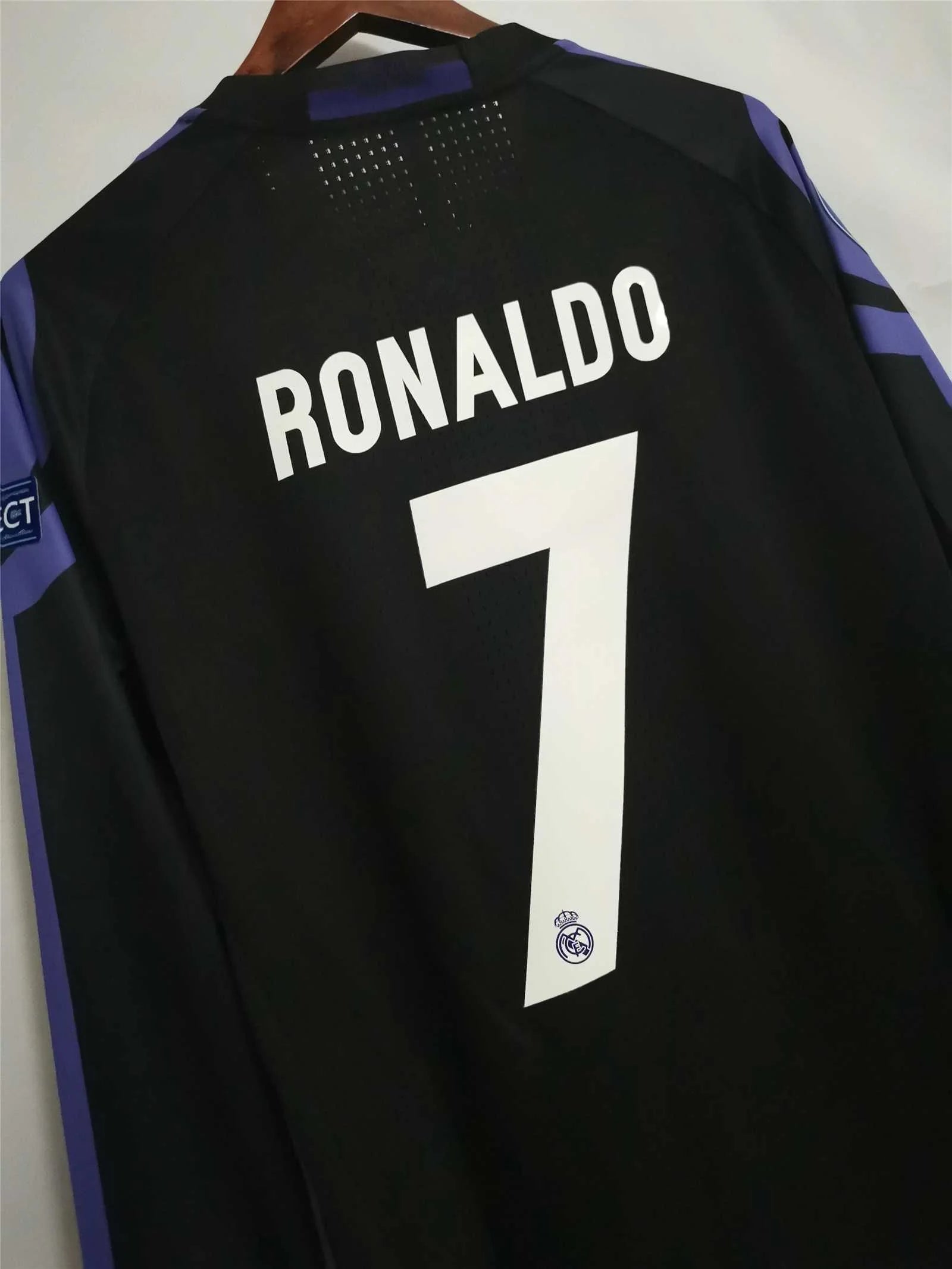 Real Madrid 2016-17 Long Sleeve Third Jersey