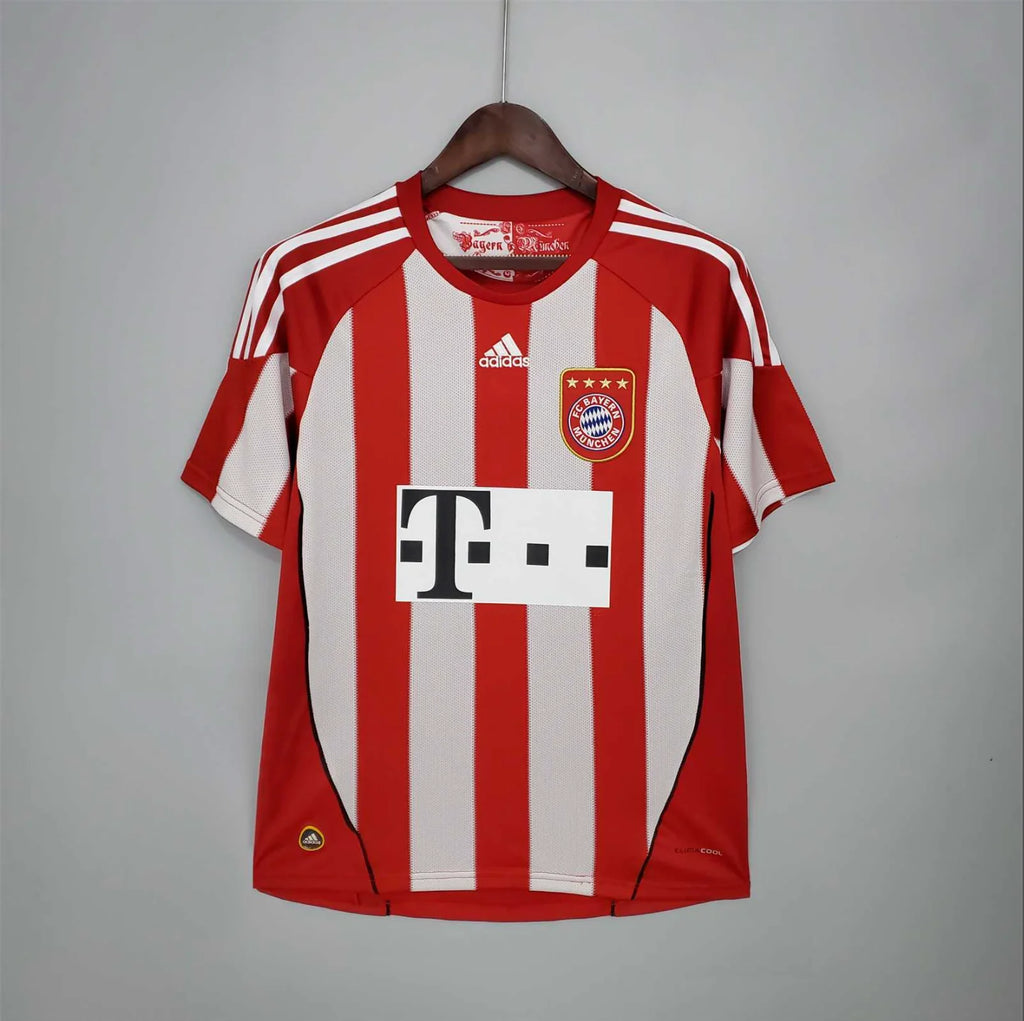 Bayern Munich 2010-11 Home Jersey