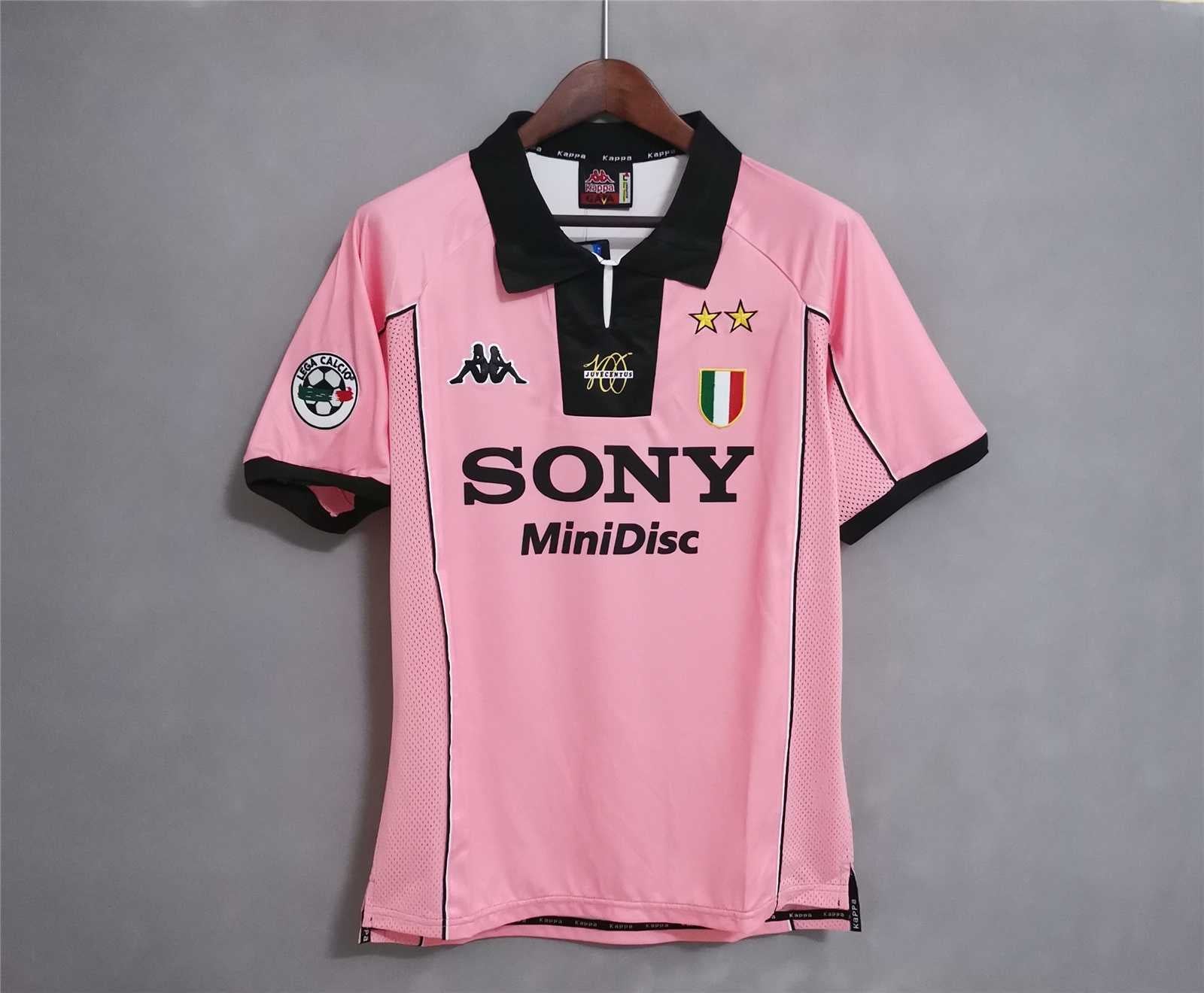 Juventus 1997-98 Away Jersey