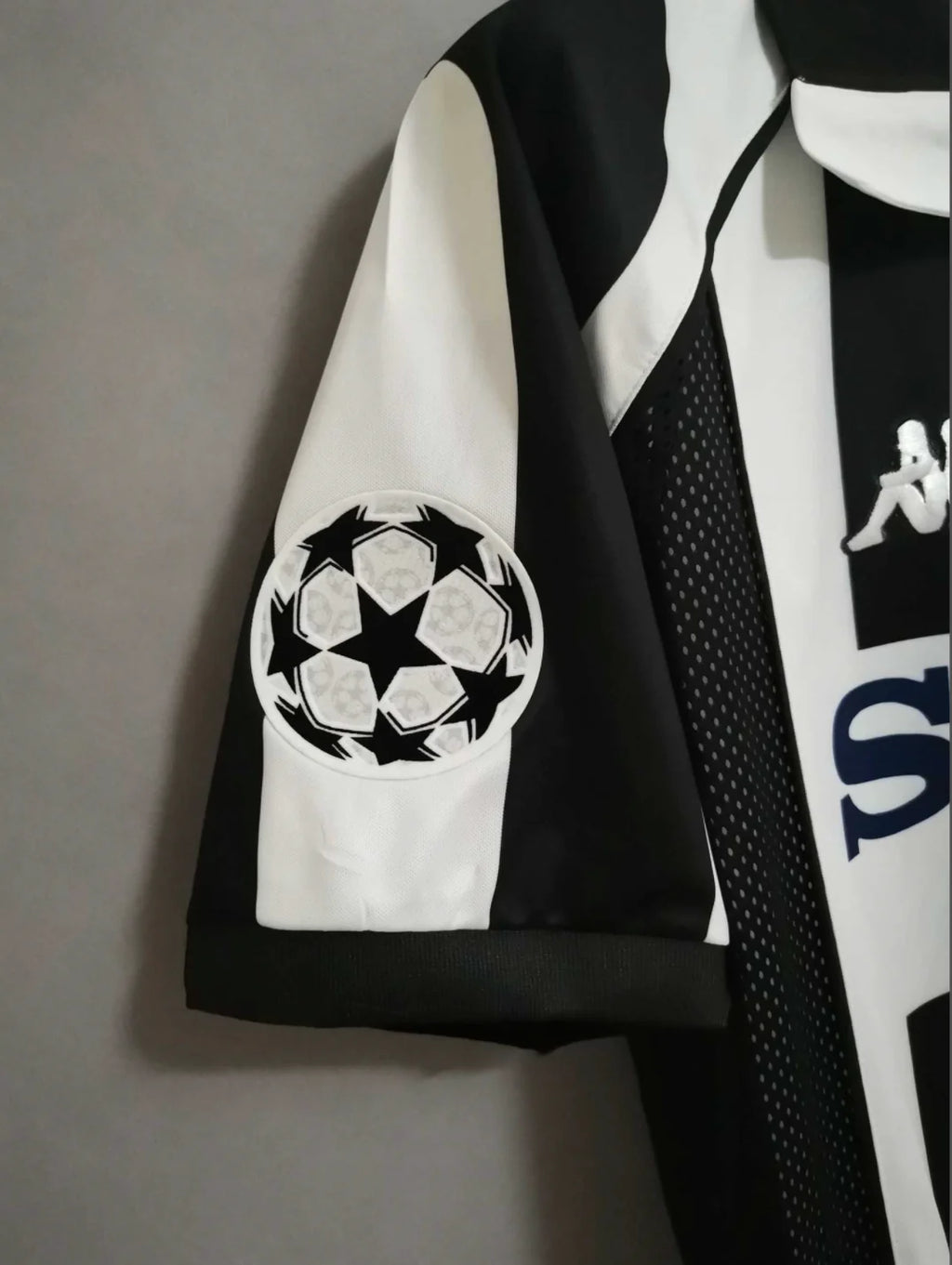 Juventus 1997-98 Home Jersey