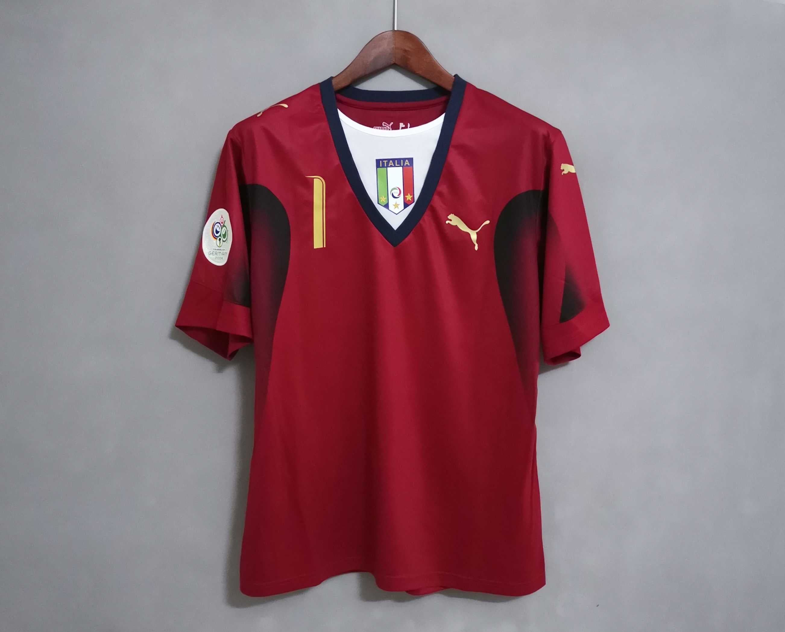 Italy 2006 Goalkeeper Red Jersey