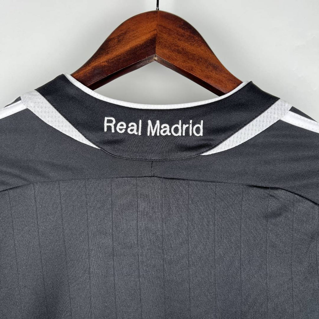 Real Madrid 2006-07 Long Sleeve Away Jersey