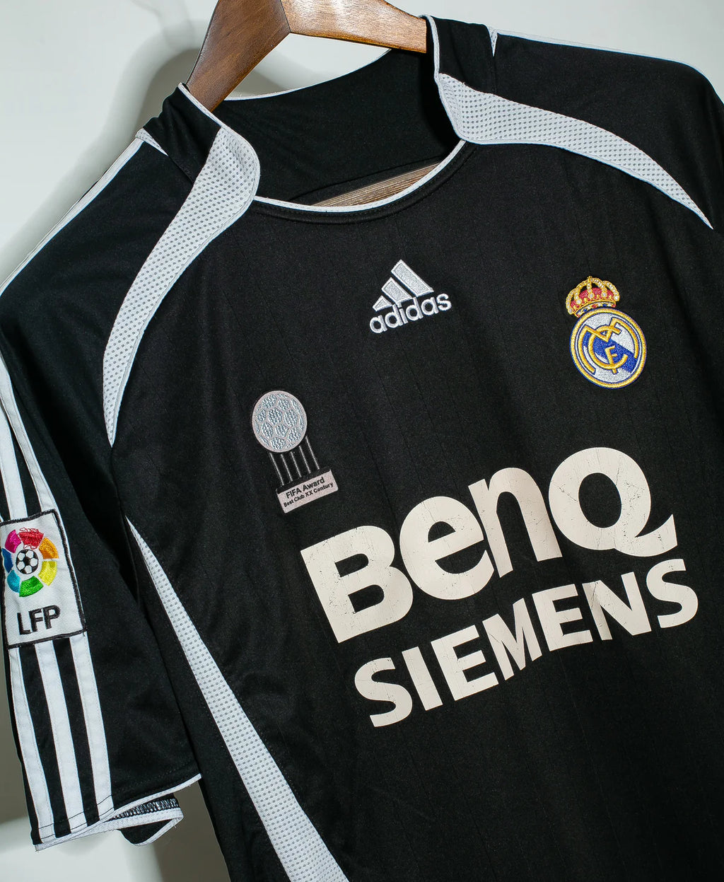 Real Madrid 2006-07 Away Jersey