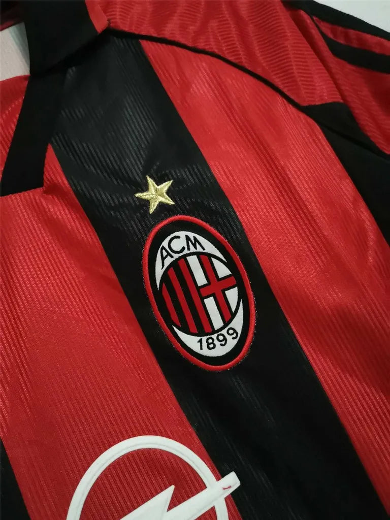 AC Milan 1998-00 Home Jersey