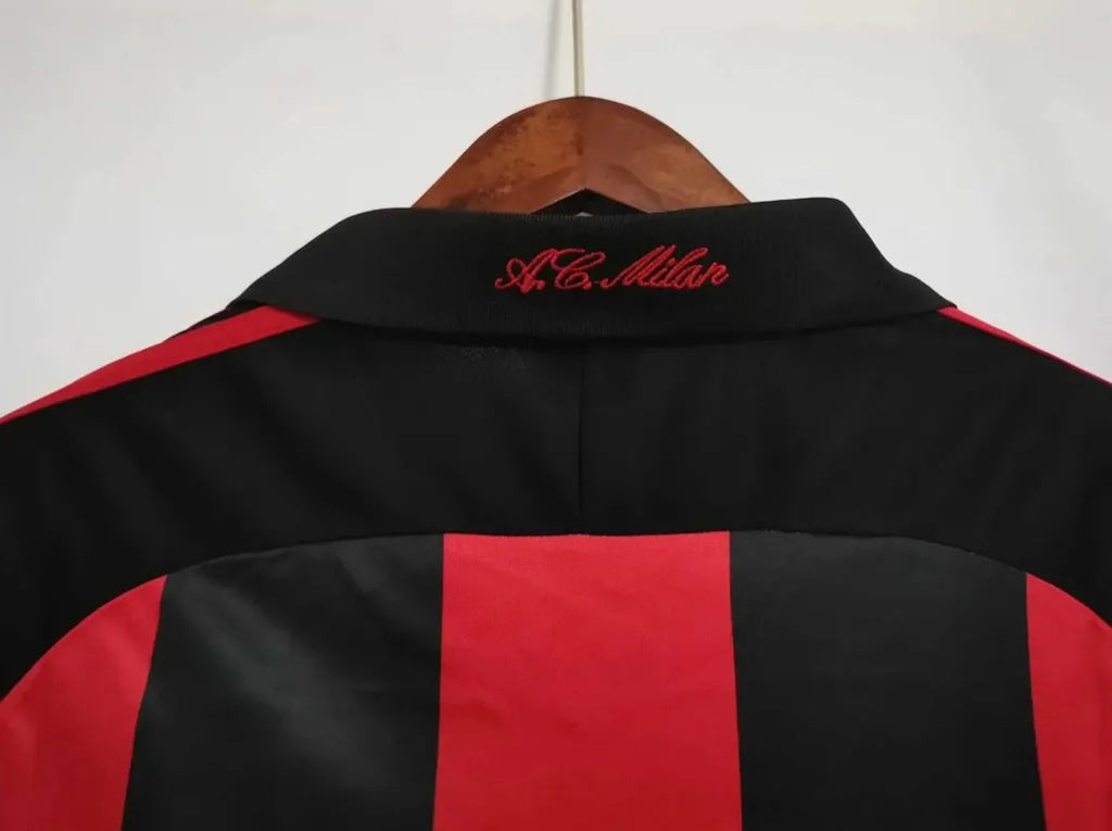 AC Milan 2001-02 Home Jersey