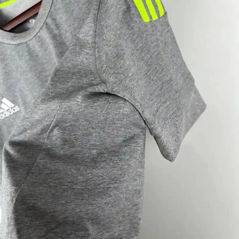 Real Madrid 2015-16 Away Jersey