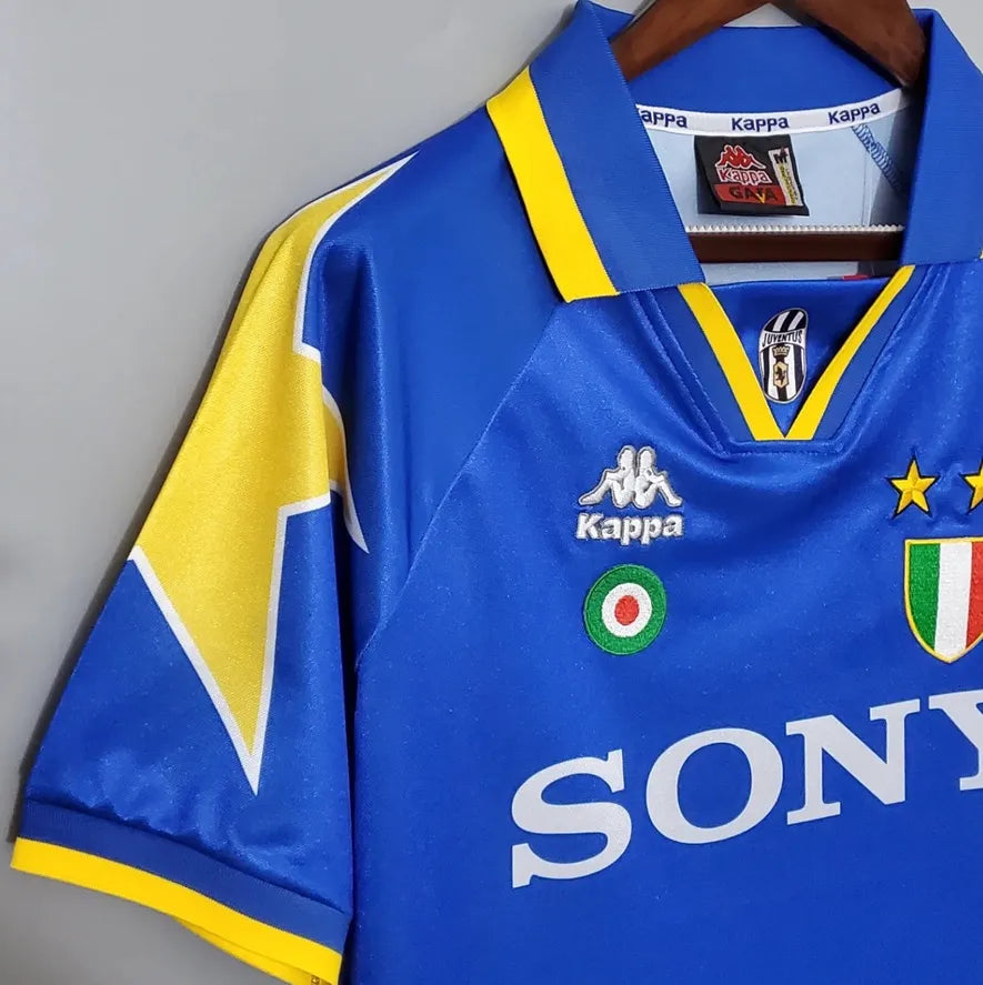Juventus 1995-97 Away Jersey