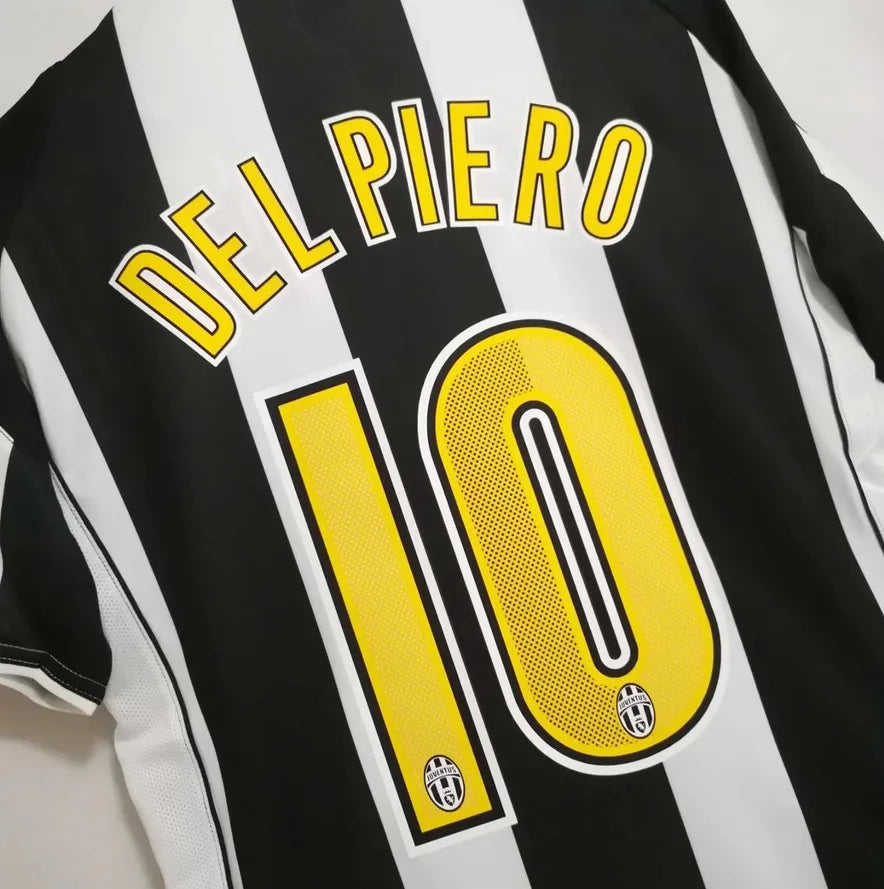 Juventus 2004-05 Home Jersey
