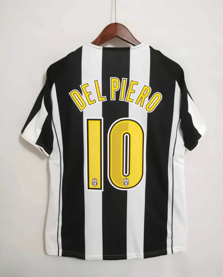Juventus 2004-05 Home Jersey