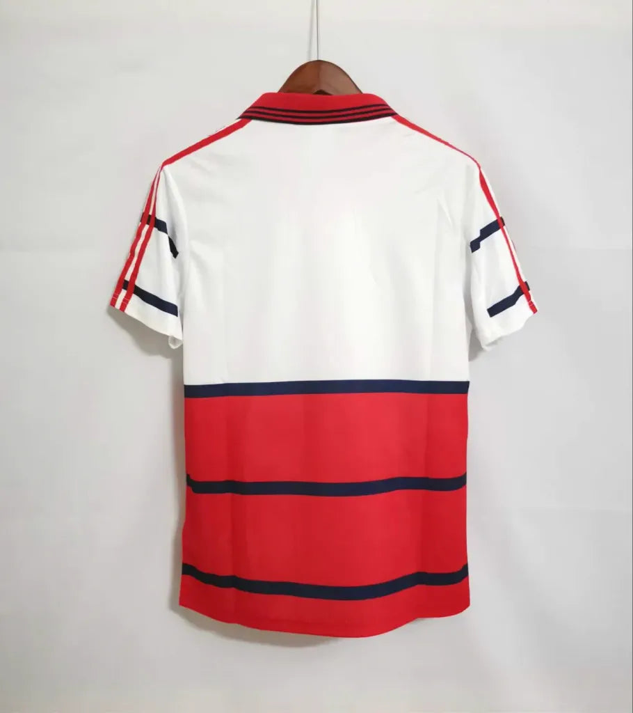 Bayern Munich 1998-01 Away Jersey