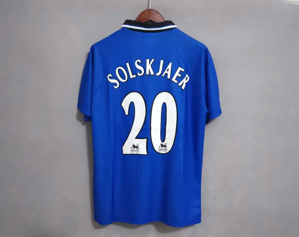 Manchester United 1996-98 Third Jersey