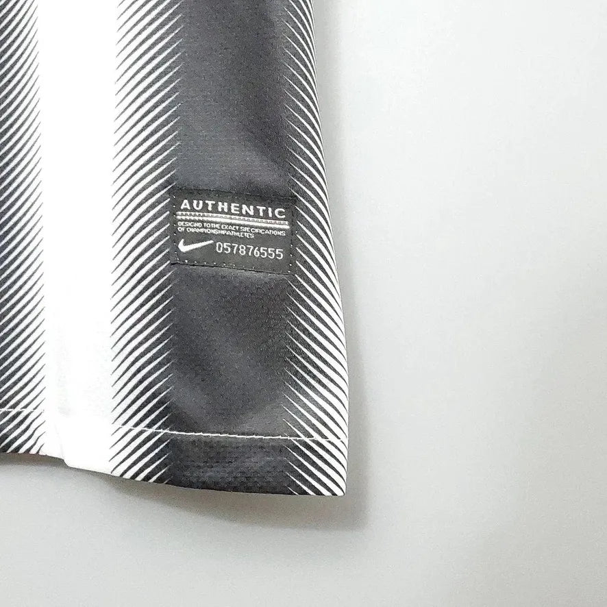 Juventus 2011-12 Home Jersey