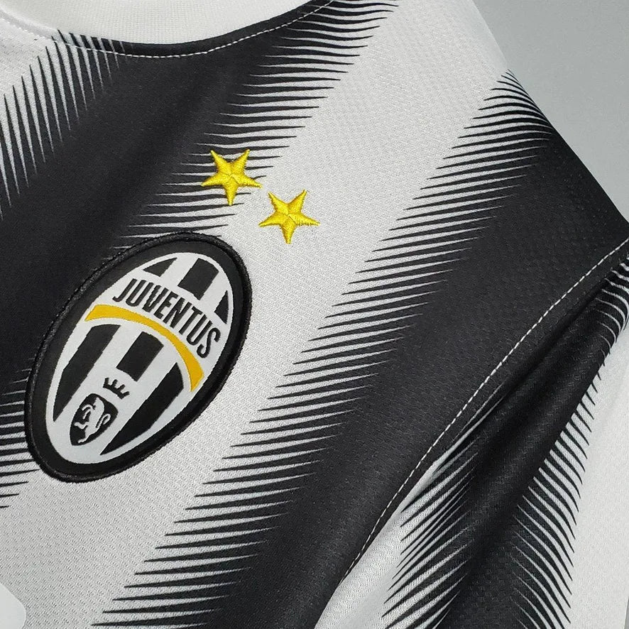 Juventus 2011-12 Home Jersey
