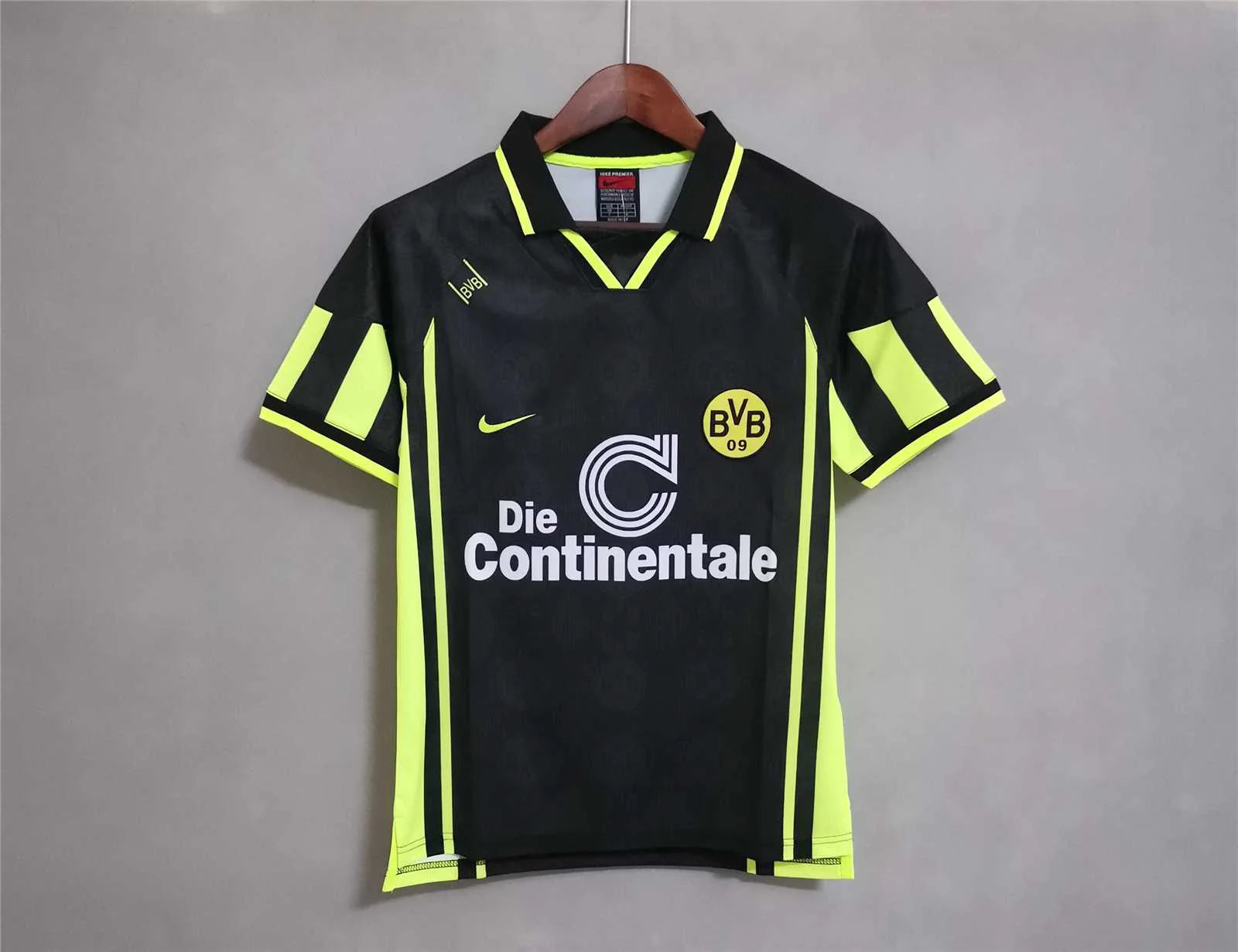 Borussia Dortmund 1995-96 Away Jersey