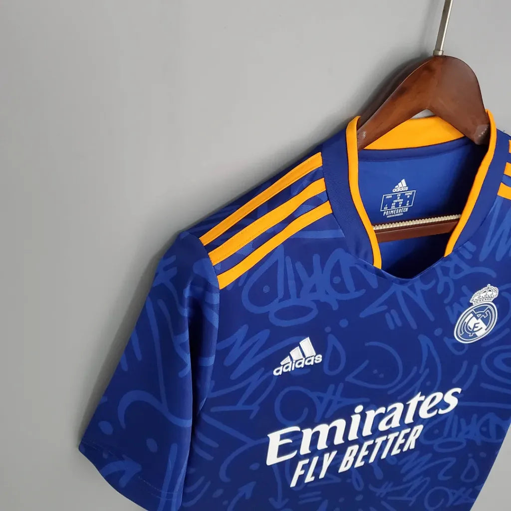 Real Madrid 2021-22 Away Jersey