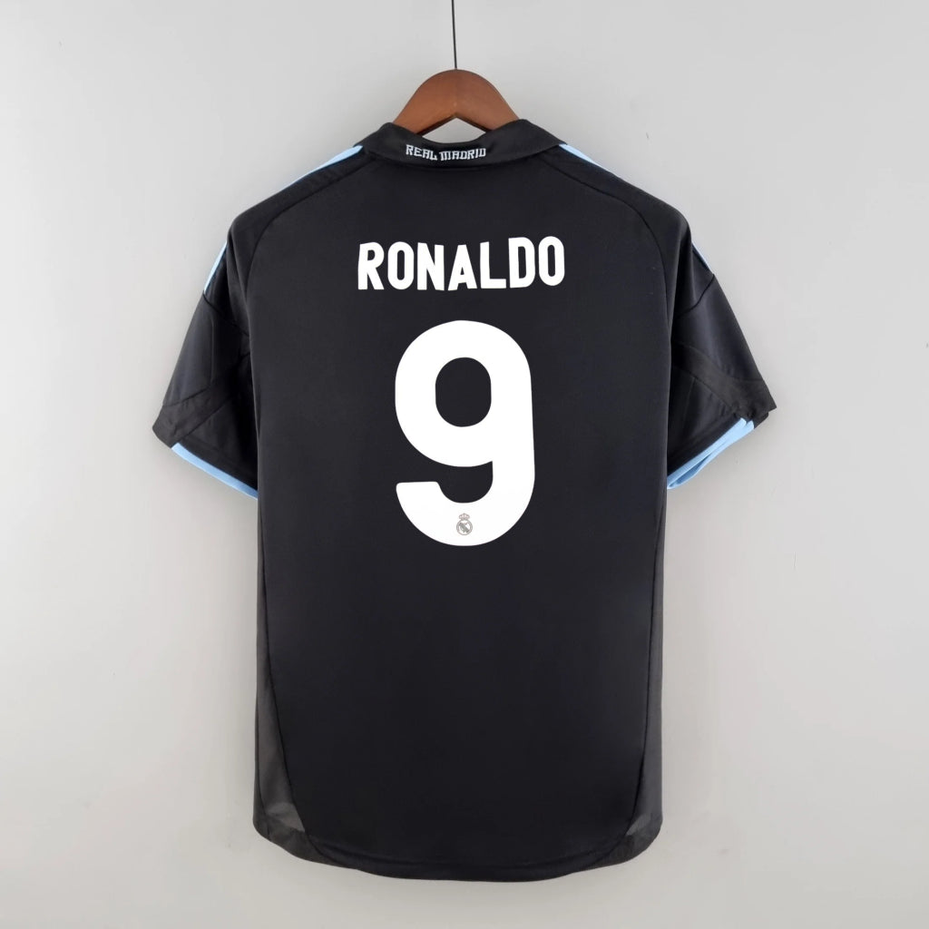 Real Madrid 2009-10 Away Jersey