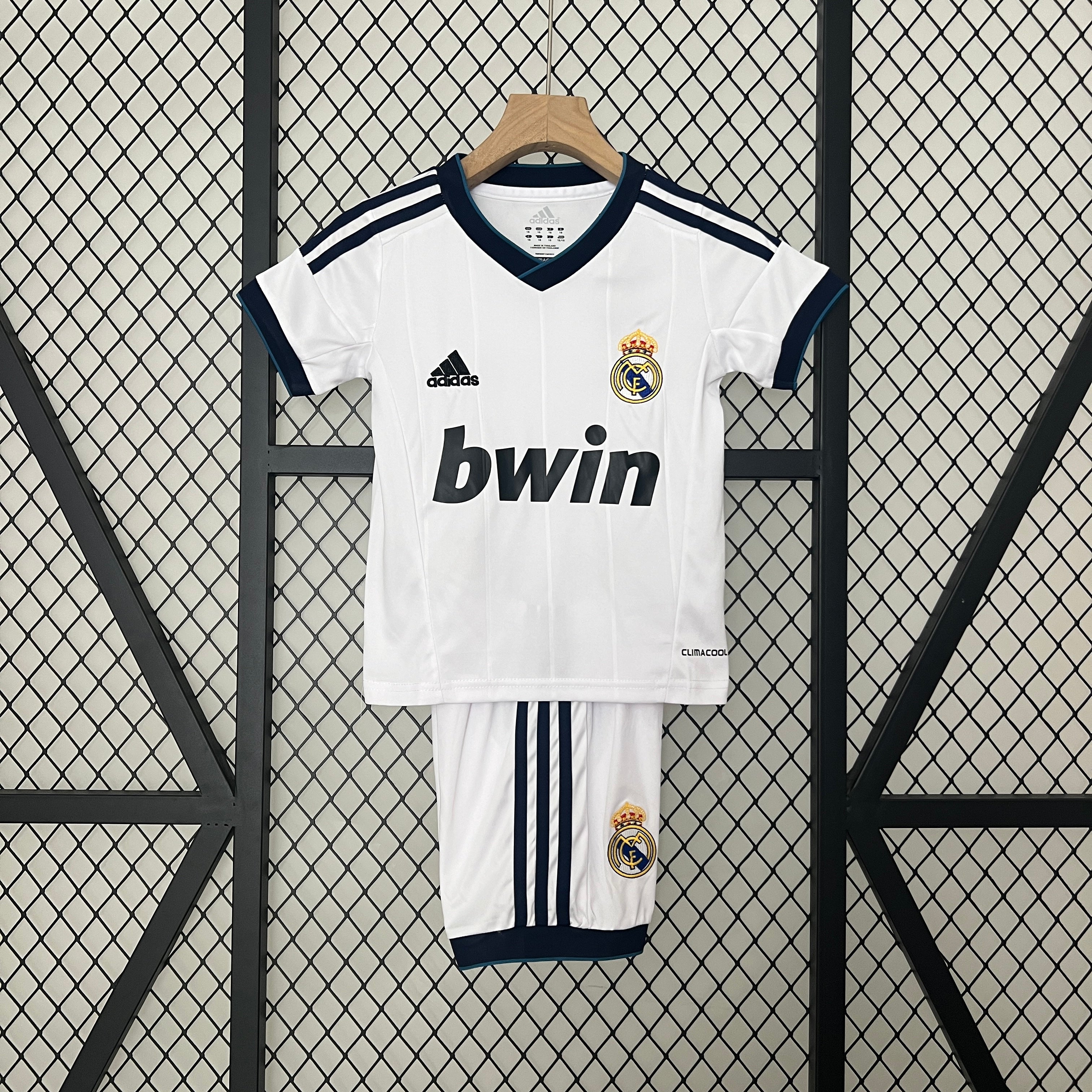 Real Madrid 2012-13 Retro Kids Home Kit