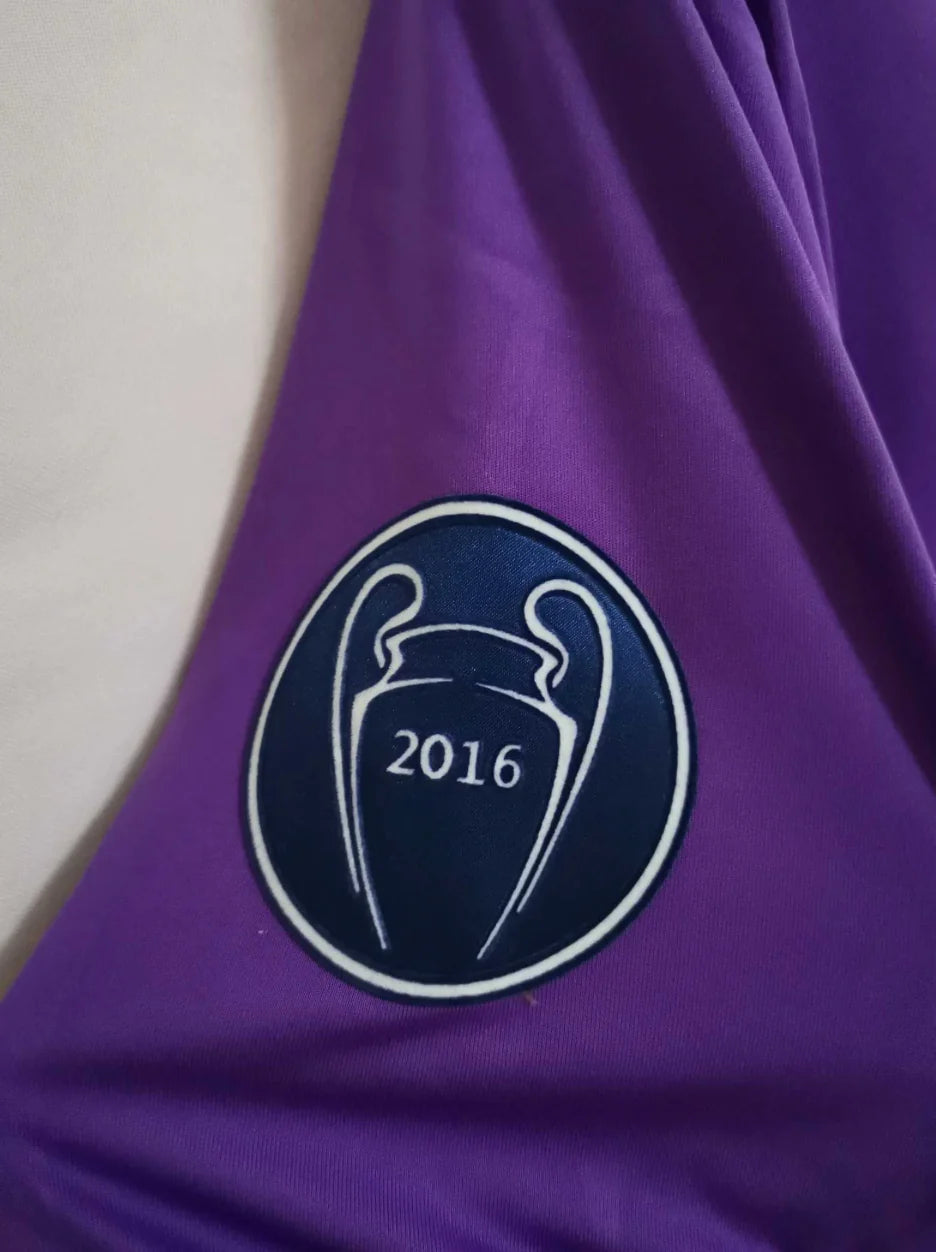 Real Madrid 2016-17 Long Sleeve Away Jersey