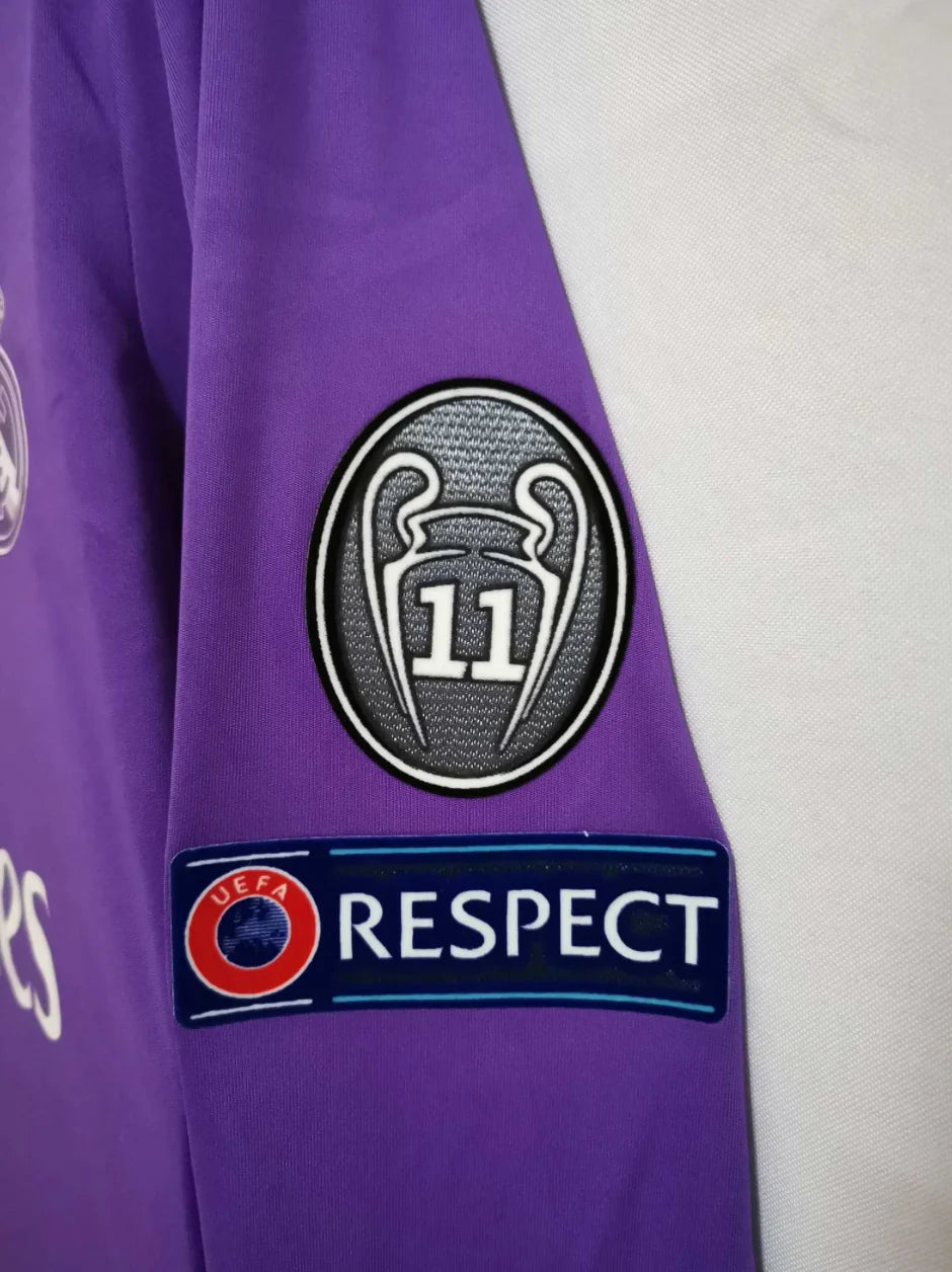 Real Madrid 2016-17 Long Sleeve Away Jersey