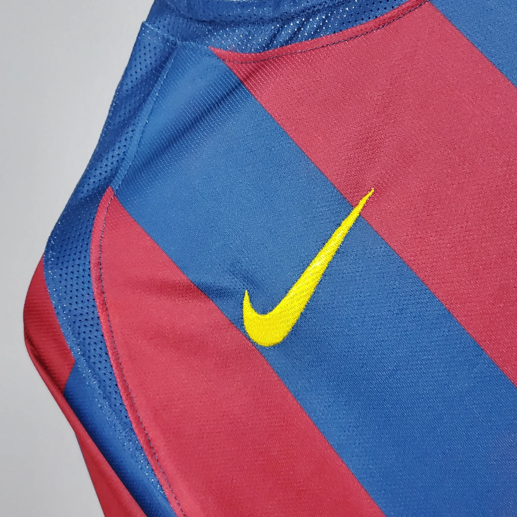 Barcelona 2005-06 Home Jersey