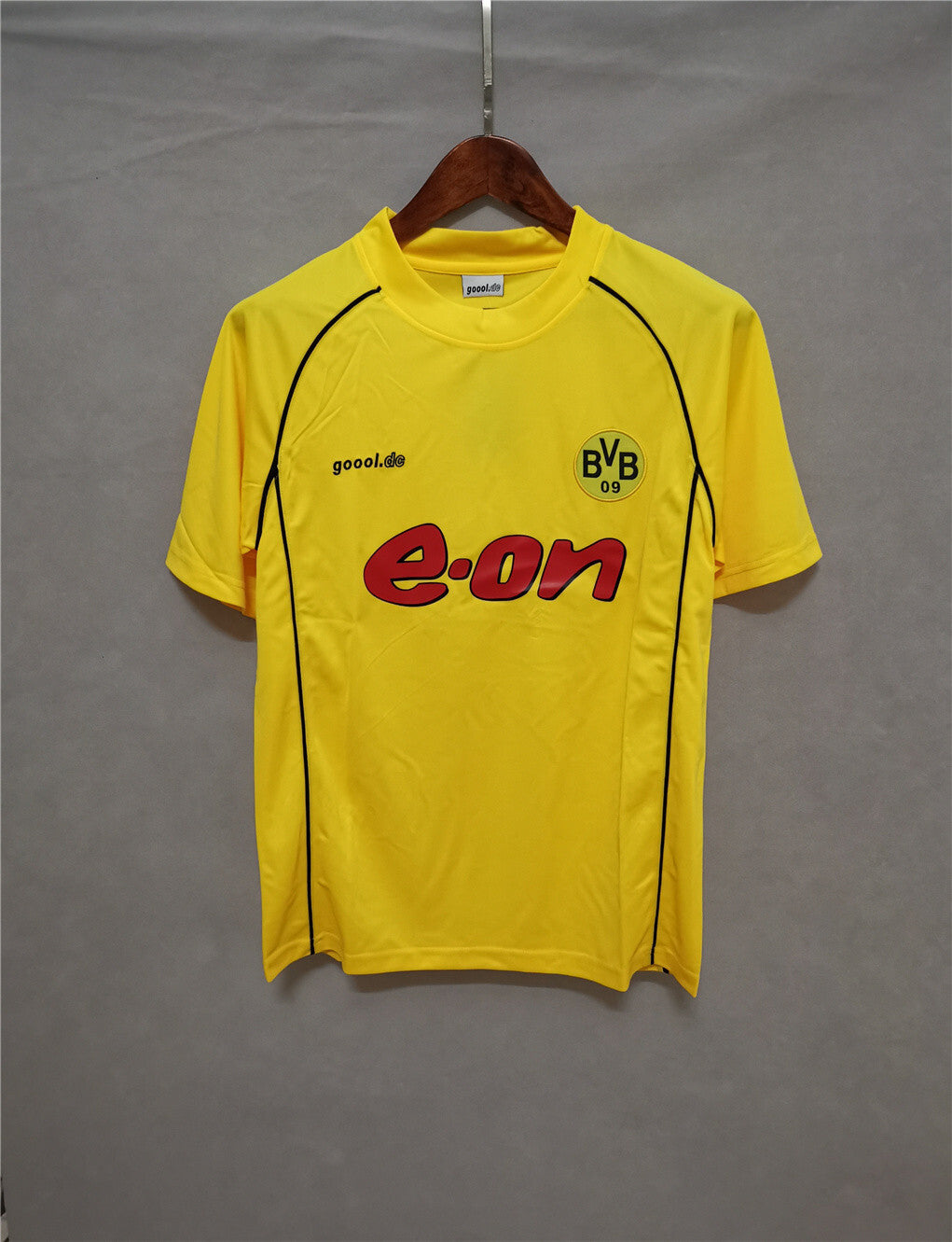 Borussia Dortmund 2002 Home Jersey