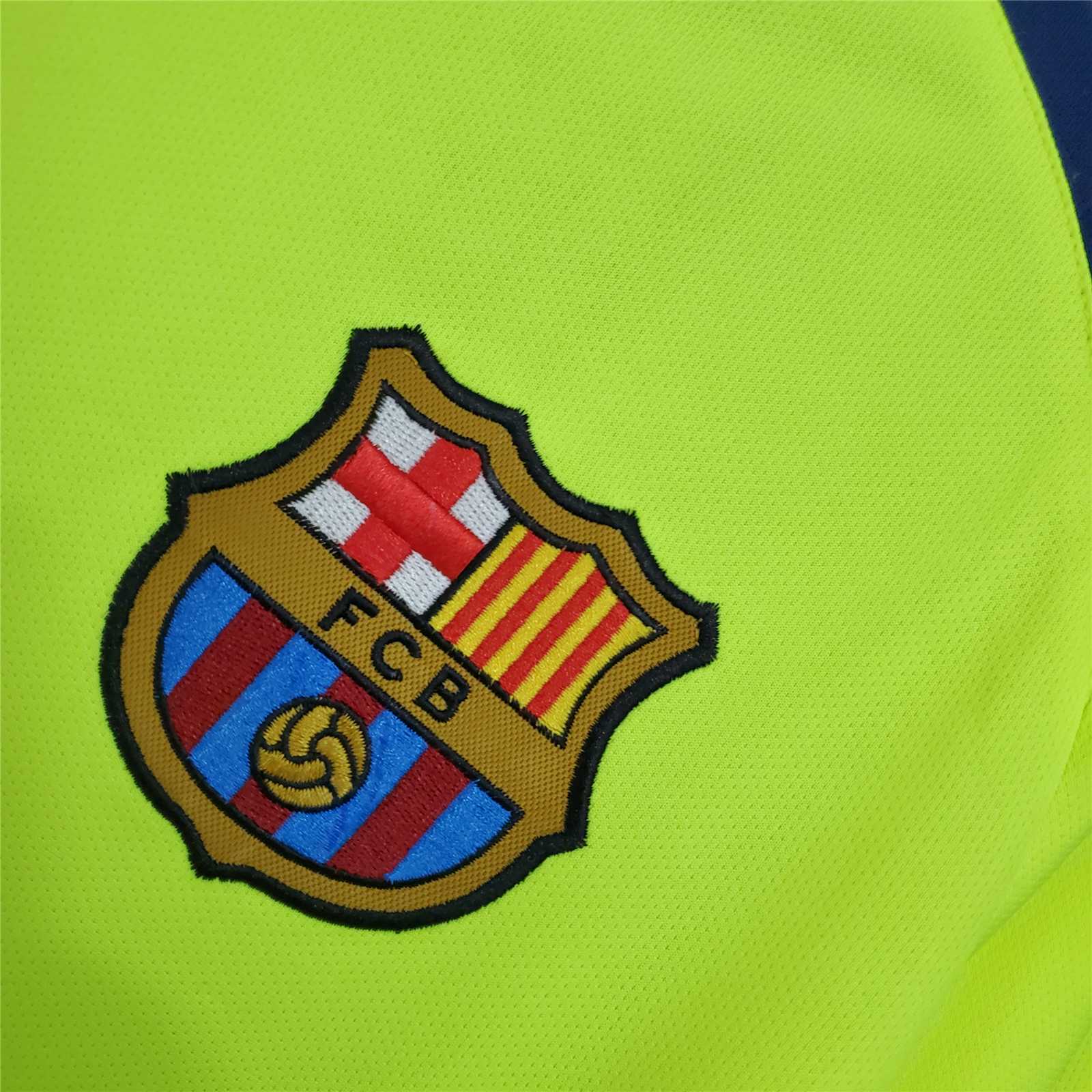 Barcelona 2005-06 Away Jersey