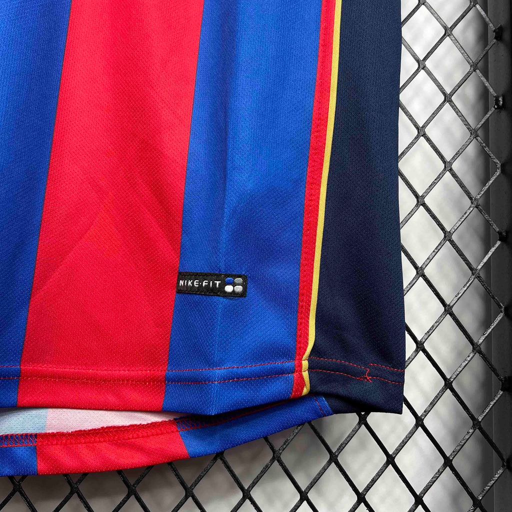 Barcelona 2004-05 Home Jersey