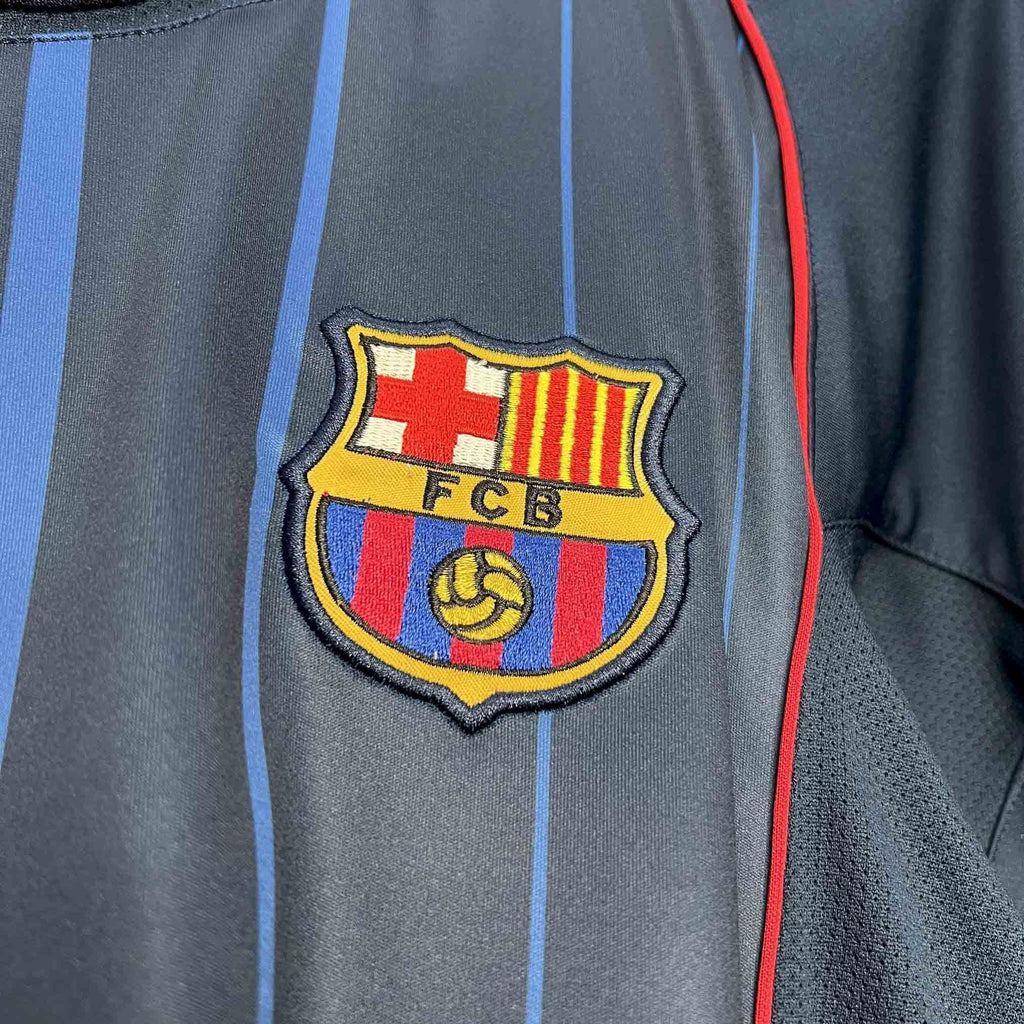 Barcelona 2004-05 Away Jersey